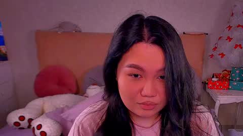 Barbie Kim online show from January 12, 2025, 10:43 pm