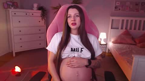 Snapshot of barbara_brylska chatting on September 27, 2025, 2:11 pm Barb online show from September 27, 2025, 2:11 pm