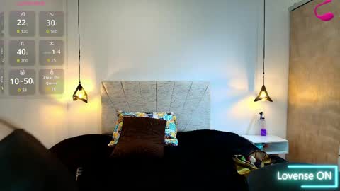Snapshot of barbara_fox__ chatting on May 27, 2026, 11:51 am B A R B A R A online show from May 27, 2026, 11:51 am