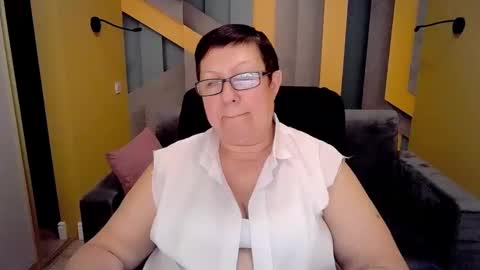 barbaraturners online show from February 9, 2025, 9:28 pm