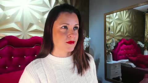 Snapshot of barbaratyleer chatting on January 4, 2025, 12:38 pm BARBARA online show from January 4, 2025, 12:38 pm
