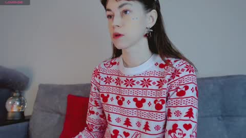 Snapshot of barbarian_girl chatting on December 27, 2024, 11:39 am Amina online show from December 27, 2024, 11:39 am