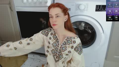 Snapshot of barbarian_girl chatting on October 17, 2025, 6:21 pm Amina online show from October 17, 2025, 6:21 pm