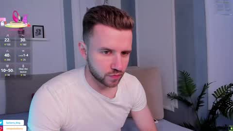 ENRIQUE online show from April 18, 2026, 5:33 am