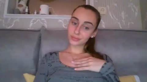 Kate online show from March 10, 2025, 2:26 pm