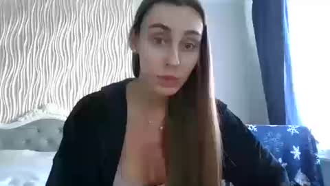 Kate online show from March 12, 2026, 1:50 pm