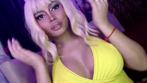 Snapshot of barbie_ivana chatting on September 15, 2025, 1:05 am barbei online show from September 15, 2025, 1:05 am