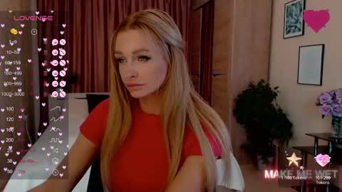 Snapshot of barbie_kiss1 chatting on January 20, 2025, 3:59 am barbie online show from January 20, 2025, 3:59 am