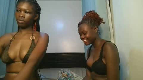 queen online show from November 17, 2025, 8:58 pm