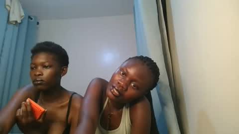 queen online show from March 25, 2026, 11:00 pm