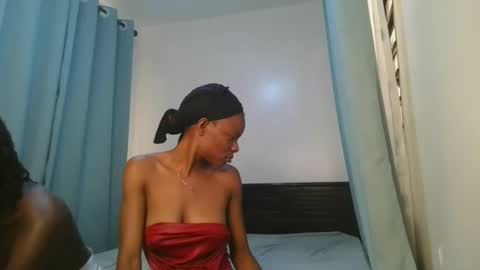 queen online show from March 29, 2026, 11:21 am