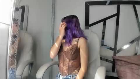 Barbie online show from November 5, 2025, 1:44 pm