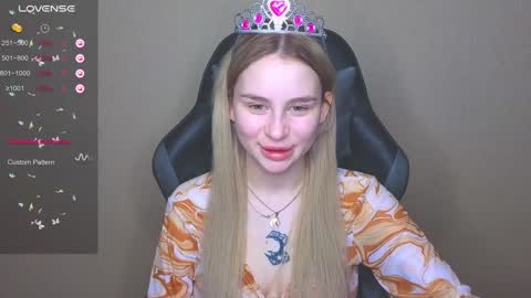 Eva online show from December 9, 2024, 10:20 pm