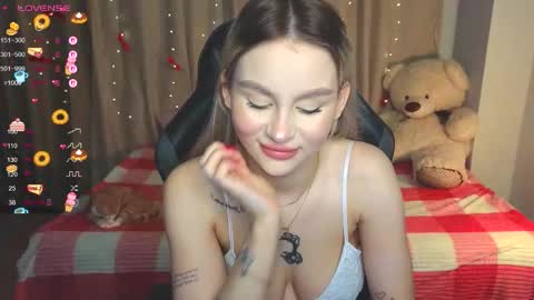 Eva online show from December 5, 2025, 11:41 am