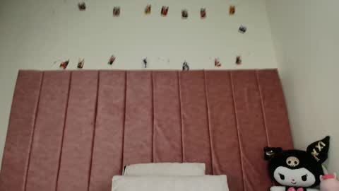 Snapshot of barbiie_98 chatting on February 5, 2026, 3:33 am barbiie_98 online show from February 5, 2026, 3:33 am