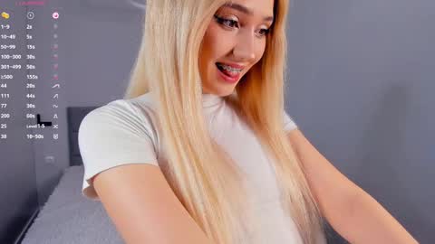 Snapshot of barbimia chatting on April 12, 2026, 3:28 pm Mia online show from April 12, 2026, 3:28 pm