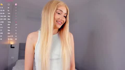 Snapshot of barbimia chatting on April 21, 2026, 3:39 pm Mia online show from April 21, 2026, 3:39 pm
