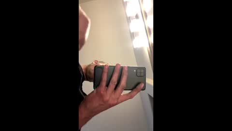 barniemay1 online show from January 28, 2025, 7:21 pm