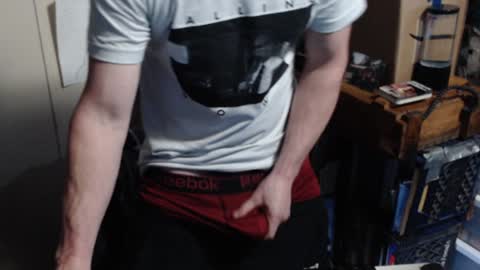 Snapshot of baron_lacroix chatting on December 21, 2024, 7:16 pm Wraith online show from December 21, 2024, 7:16 pm