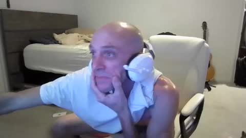 barryblackgun online show from March 2, 2025, 5:23 am