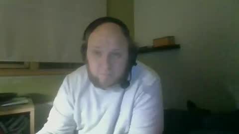 bart_poland online show from February 19, 2025, 2:33 am