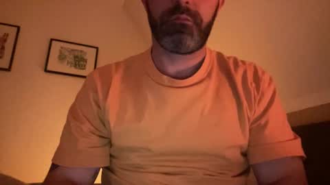 basstard_one online show from May 17, 2026, 2:09 am