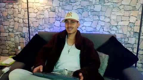 Bastian online show from November 14, 2025, 4:22 am