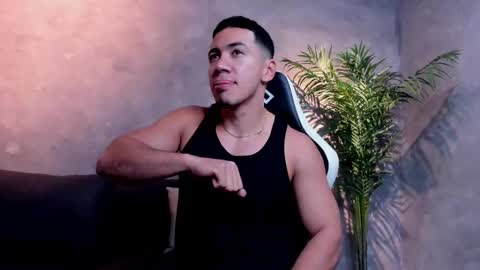 Bastian Independent Model online show from January 7, 2026, 7:38 pm