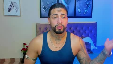 bastian_jones1 online show from December 29, 2024, 11:39 pm