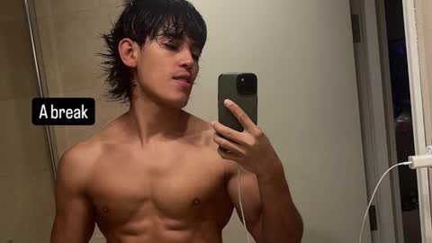 Bastian Maalouf  online show from January 19, 2025, 6:32 pm