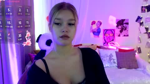 Snapshot of battymelody chatting on April 4, 2026, 12:02 pm atty online show from April 4, 2026, 12:02 pm