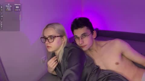 Max and Bella online show from January 16, 2026, 1:59 pm