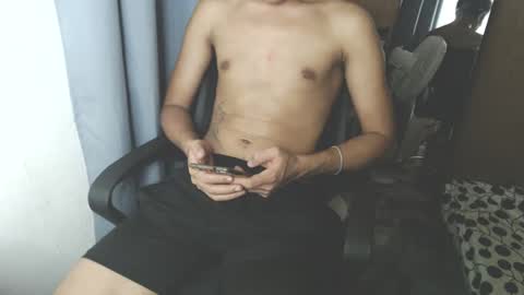 Snapshot of baxter_bab chatting on January 20, 2025, 3:50 pm Lf Babe online show from January 20, 2025, 3:50 pm