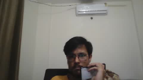 Snapshot of baybeeboi4u2 chatting on February 28, 2026, 5:58 pm Neel online show from February 28, 2026, 5:58 pm