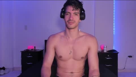 Valentino online show from February 8, 2025, 9:15 pm