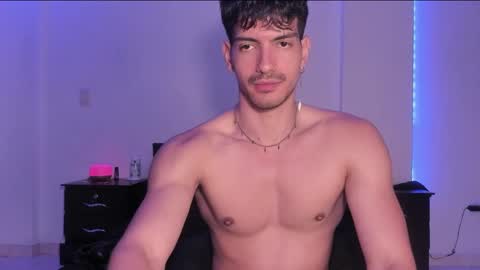 Valentino online show from February 12, 2025, 12:58 am