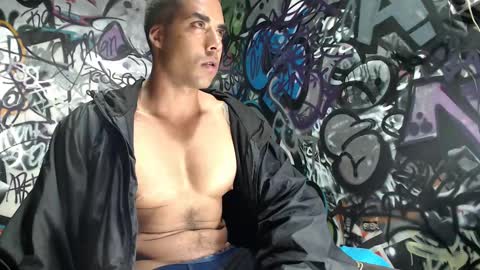 Justin online show from February 23, 2025, 11:58 pm