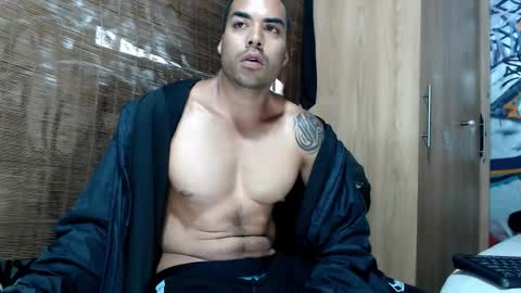 Justin online show from November 12, 2025, 3:34 pm