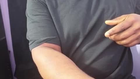 Snapshot of bbcthomas123112 chatting on February 13, 2025, 9:20 am bbcthomas123112 online show from February 13, 2025, 9:20 am