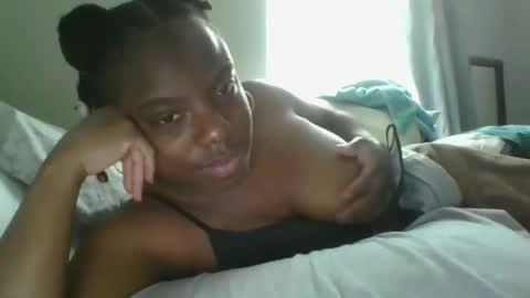 bbgirl0223 online show from April 8, 2026, 8:20 pm