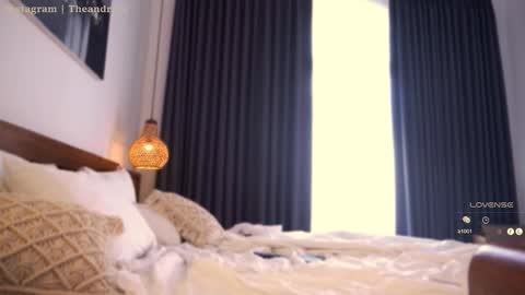 Snapshot of bbrandon_ chatting on February 18, 2026, 7:04 am Brandon online show from February 18, 2026, 7:04 am