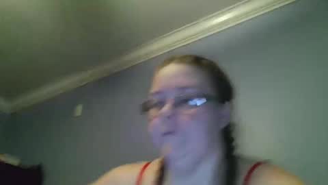 Snapshot of bbwgamergirl93 chatting on April 16, 2026, 2:34 am bbwgamergirl93 online show from April 16, 2026, 2:34 am