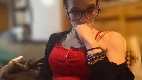 bbybratty94 online show from May 25, 2026, 6:41 am
