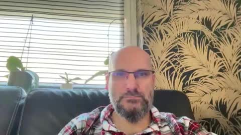 Snapshot of bcbg68 chatting on April 3, 2026, 8:56 am bcbg68 online show from April 3, 2026, 8:56 am