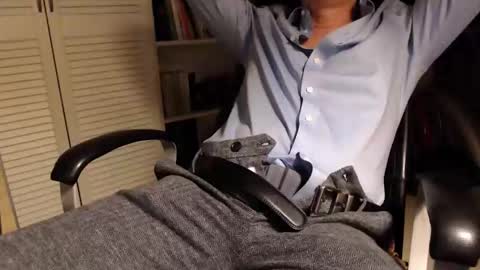 bd online show from April 16, 2026, 9:39 pm