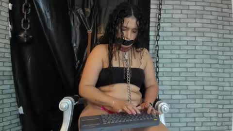 Snapshot of bdsm_meduza chatting on October 7, 2025, 12:35 pm Meduza  online show from October 7, 2025, 12:35 pm
