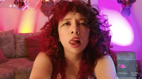 bdsm_night online show from April 8, 2026, 5:35 pm