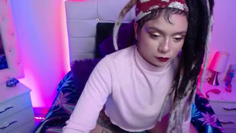 Ela online show from October 23, 2025, 5:40 am