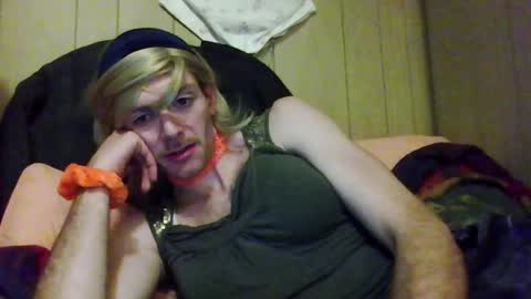 Snapshot of be_kikis_fantasy chatting on May 28, 2026, 12:46 pm be_kikis_fantasy online show from May 28, 2026, 12:46 pm