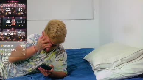 Sara  Juan online show from January 7, 2025, 5:01 am